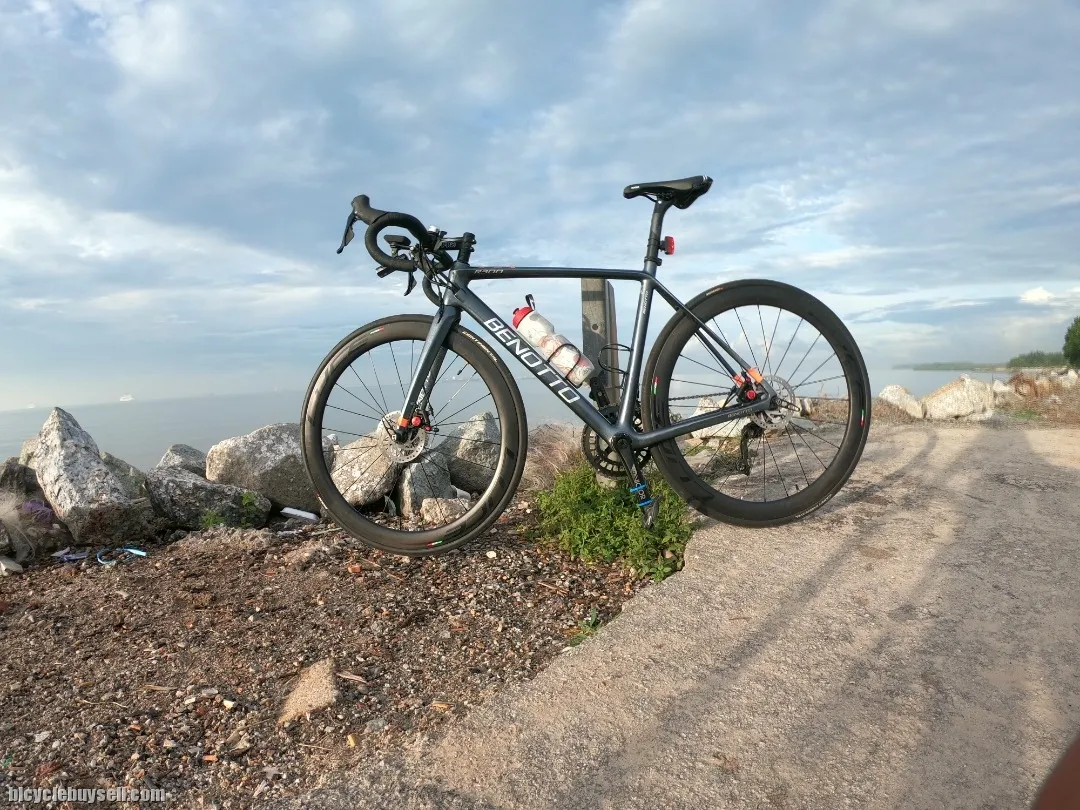 BENOTTO 700C ROAD BIKE R300 - 50CM