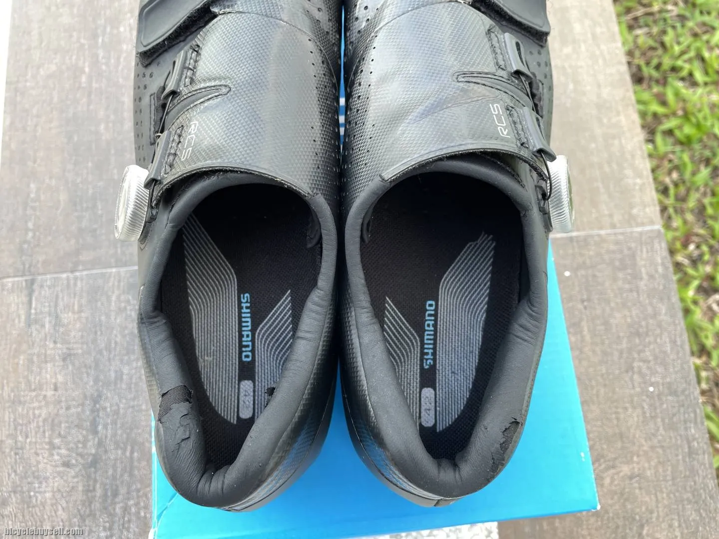 [SOLD] Shimano RC5 cycling shoes