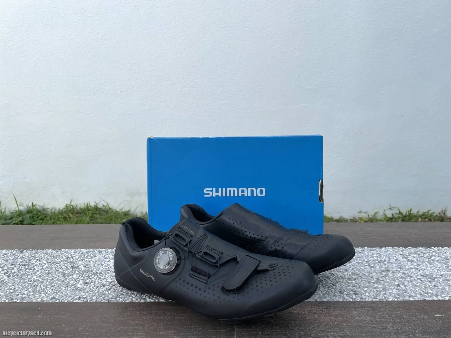 [SOLD] Shimano RC5 cycling shoes
