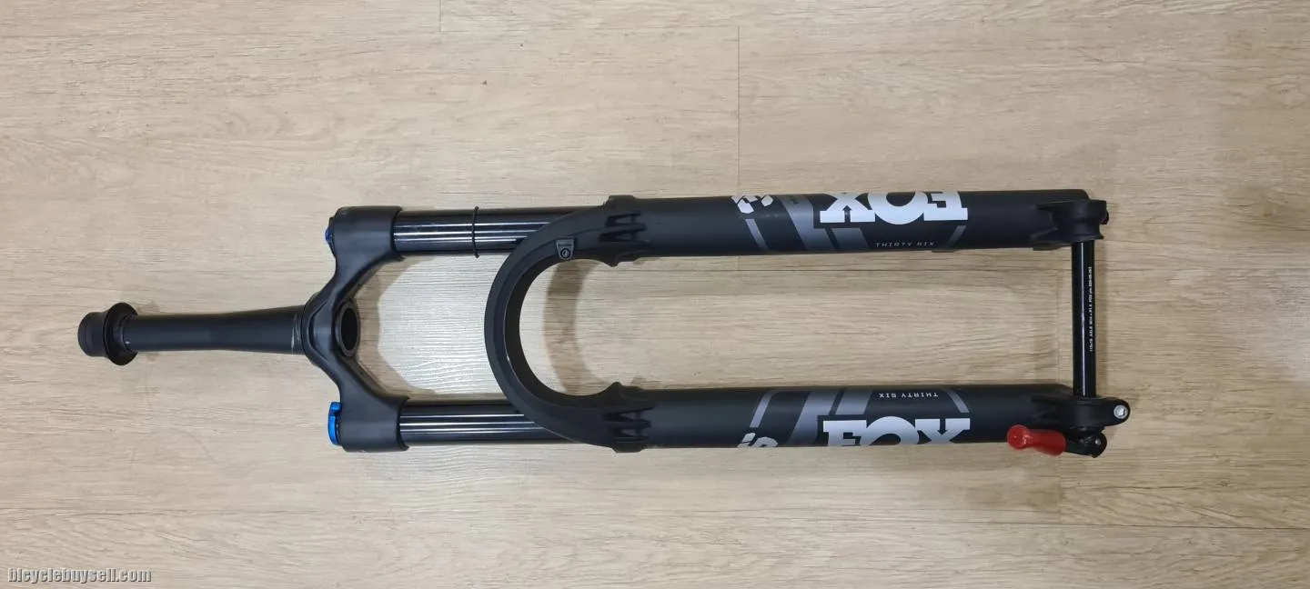 2022 FOX 36 PERFOMANCE 29 150MM (SOLD)
