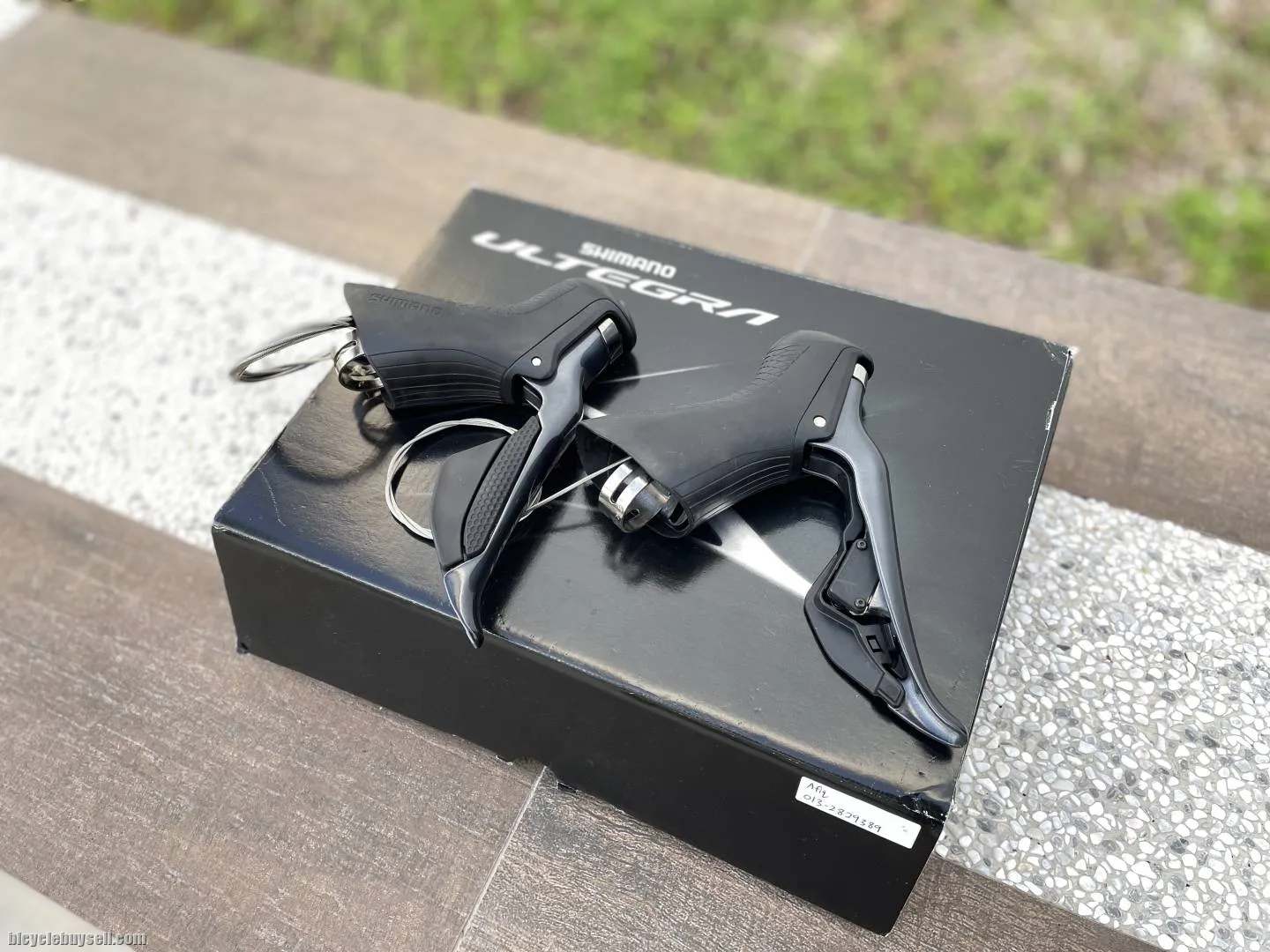 [SOLD] SHIFTER ULTEGRA DI2 R8050 (electronic, rim brake)