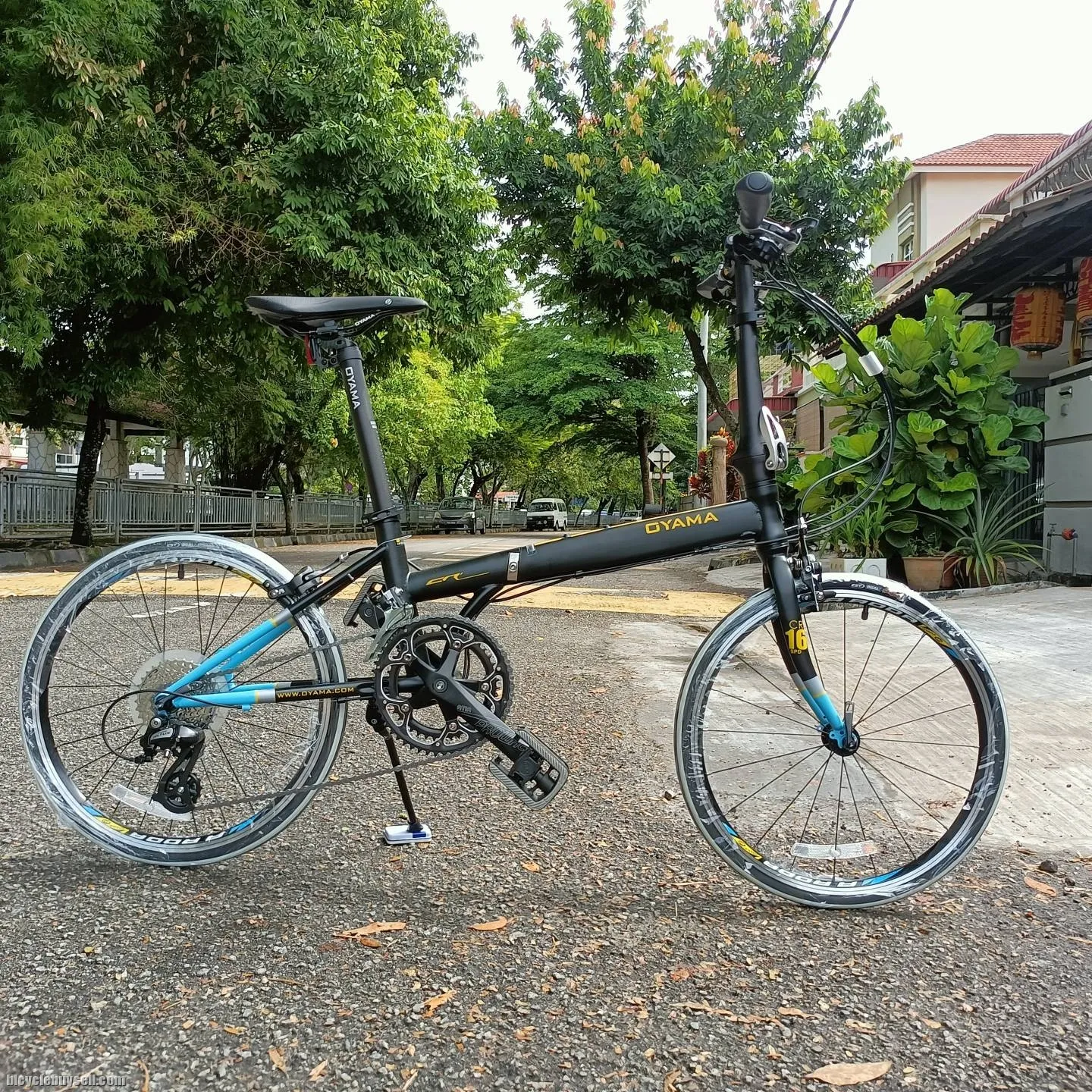 20â€ 451 OYAMA CR16 / CR-16 FOLDING BIKE 2x8sp chromoly frame