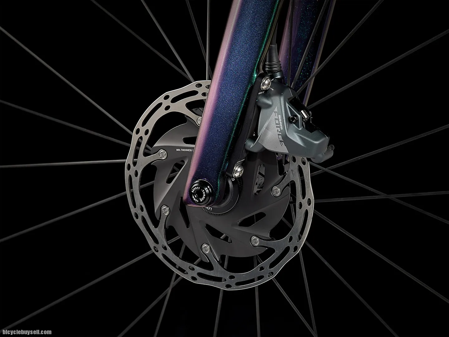 NEW: TREK EMONDA SLR 7 ETAP