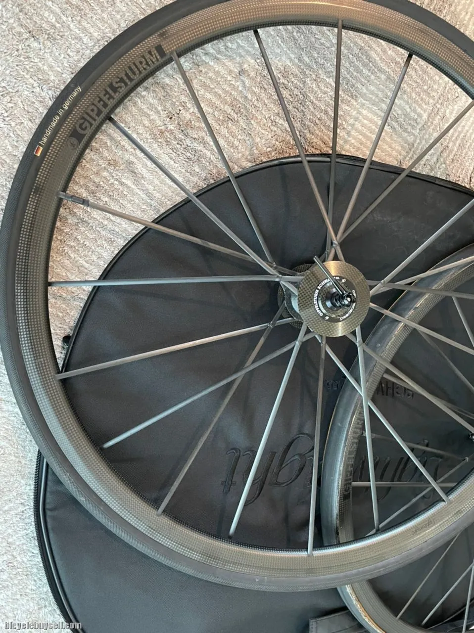 Lightweight Gipfelsturm Ceramicspeed