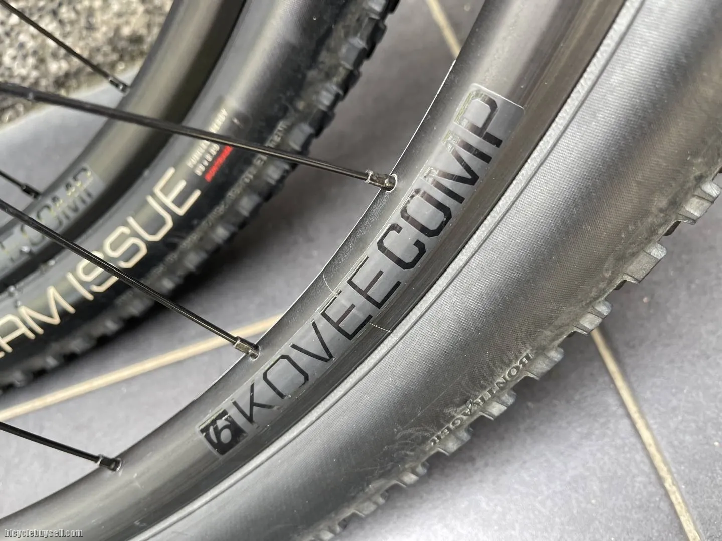 Bontrager KOVEE Comp TLR wheelset
