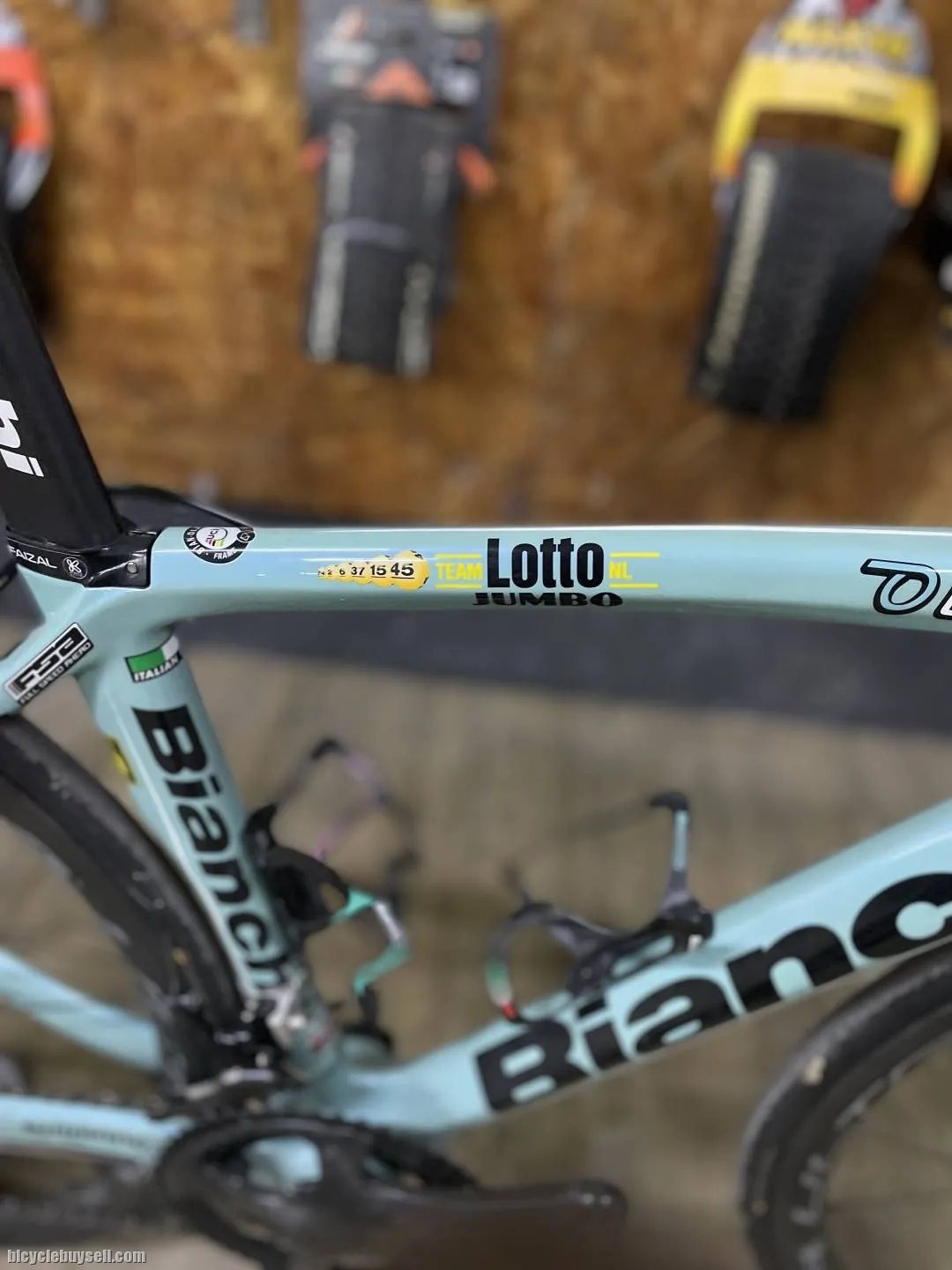 (SOLD) Bianchi Oltre Xr2 Lotto Jumbo Visma team edt