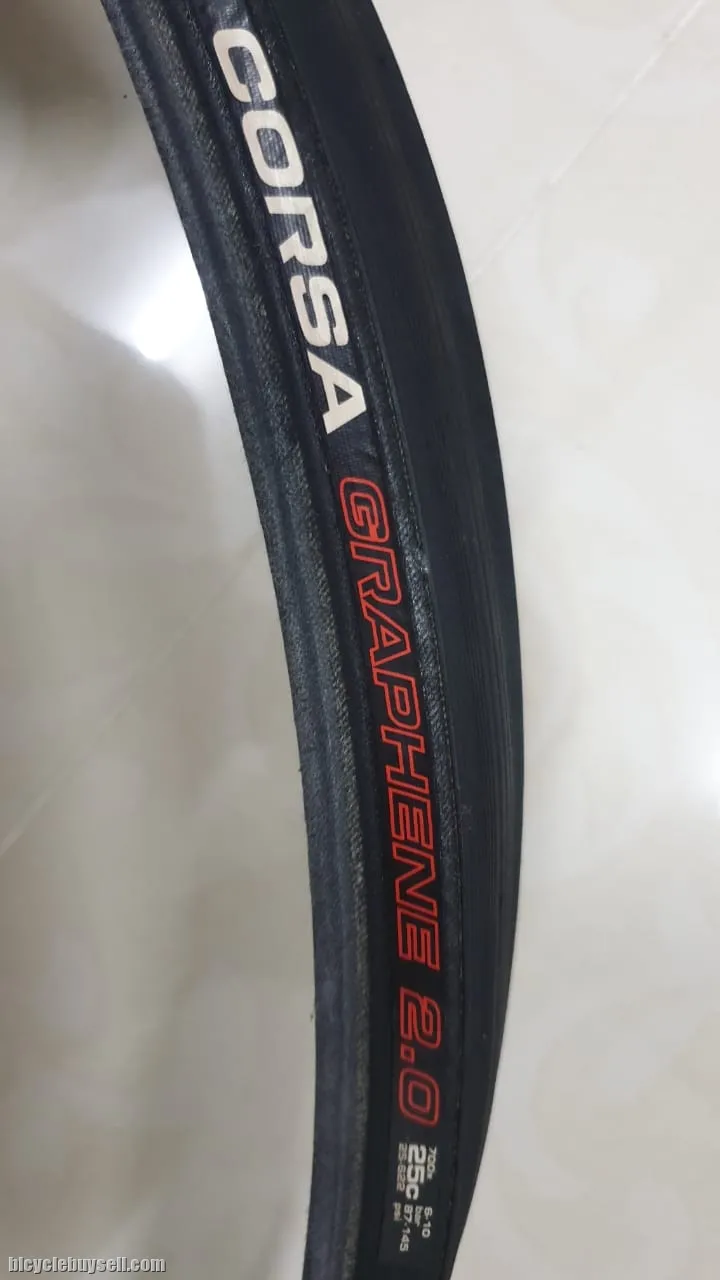 Vittoria Corsa 700x 25C