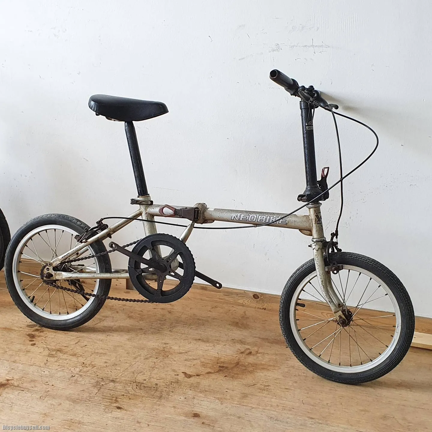NEO BIKE - Classic 16" folding bike - MADE IN TAIWAN - DAHON BIRON NEO BIKE - SILVER