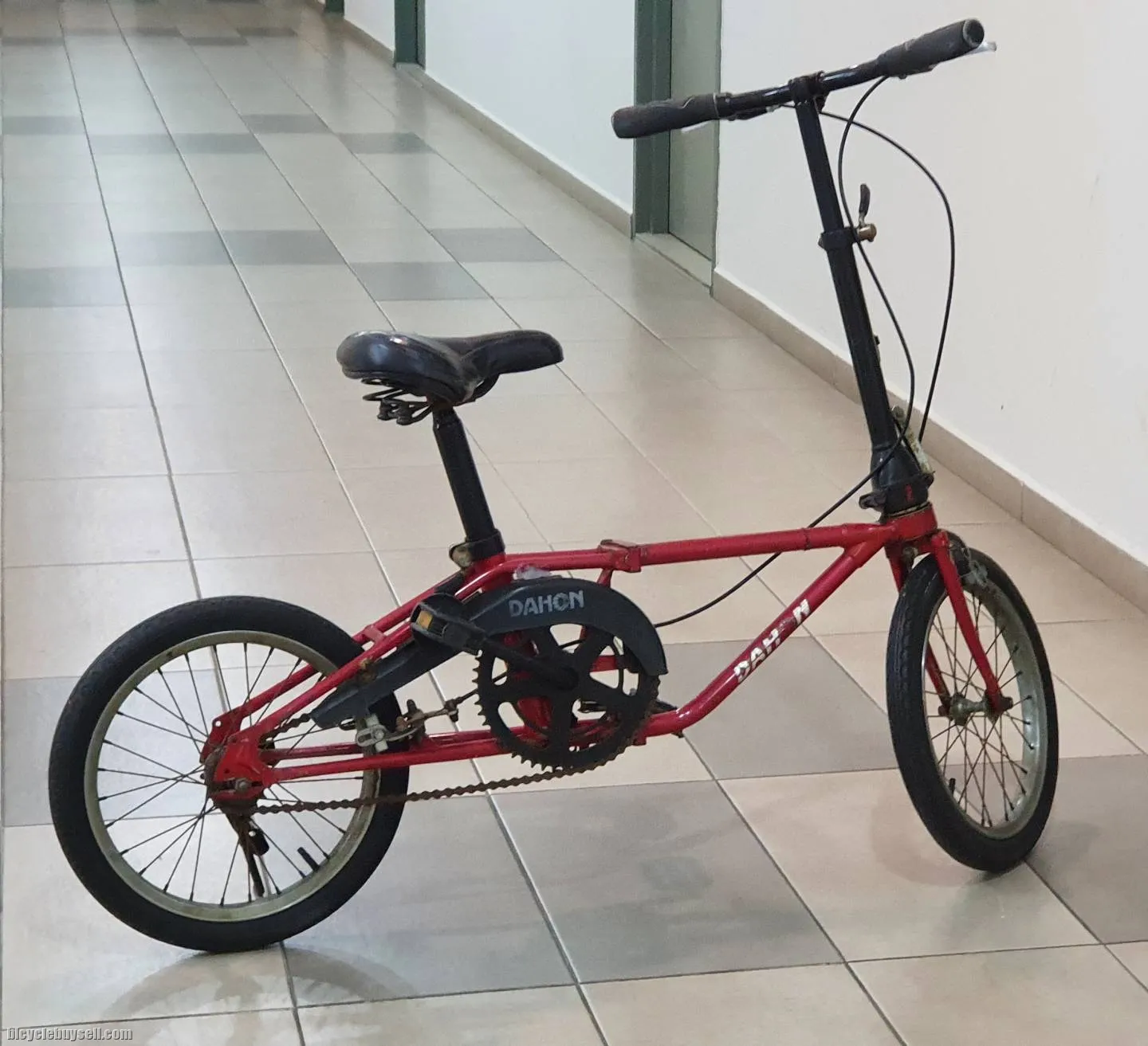 DAHON CLASSIC 16 inch folding bike!!