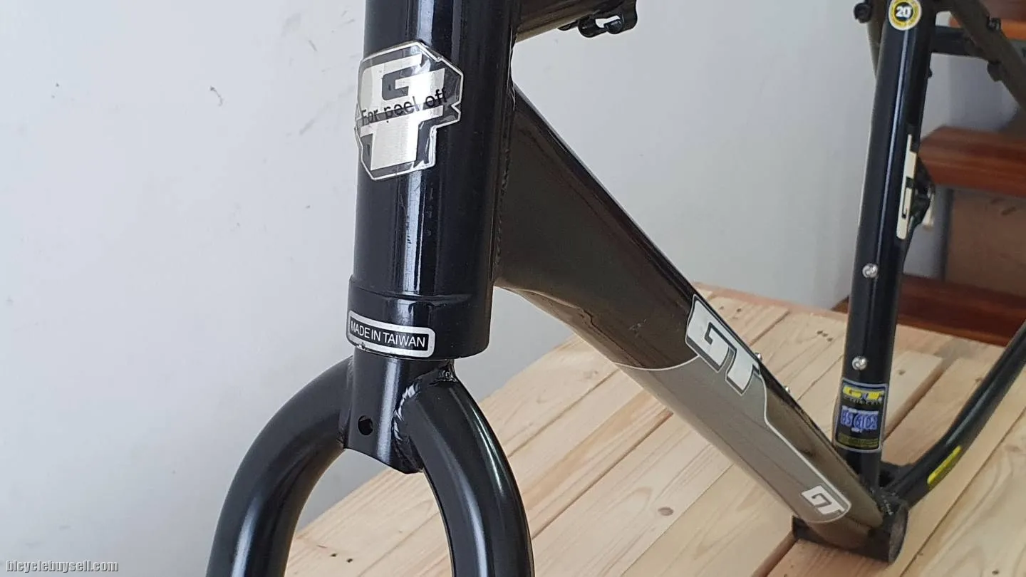 NOS!!NOS!! GT AVALANCHE 3.0...NOS FRAME! NEVER ASSEMBLED!!ðŸ¤ªðŸ¤ªðŸ¤ªðŸ¤ªðŸ¤ª FRAM SIZE : L  FRAME SAJA  : MY
