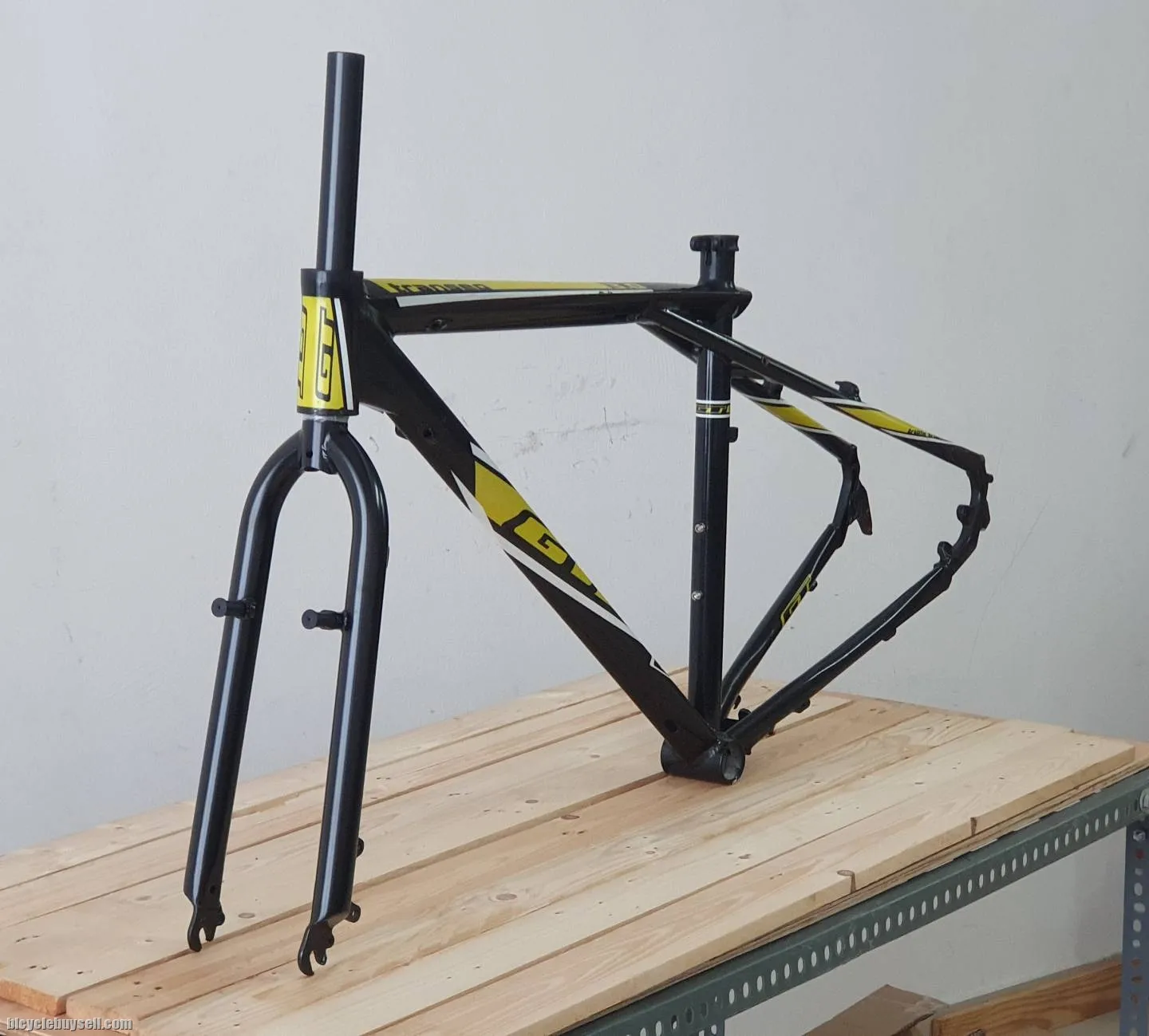 NOS!!NOS!! GT TRANSEO 3.0.NOS FRAME! NEVER ASSEMBLED!!ðŸ¤ªðŸ¤ªðŸ¤ªðŸ¤ªðŸ¤ª