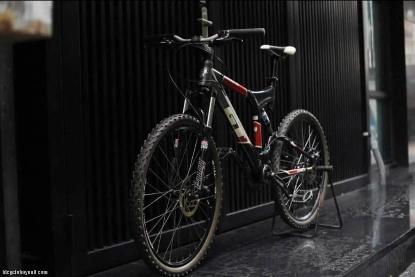 NOS GT I-DRIVE 2.0 FRAME - NEW OLD STOCK - NEVER ASSEMBLED!!!ðŸ˜ðŸ˜ðŸ˜