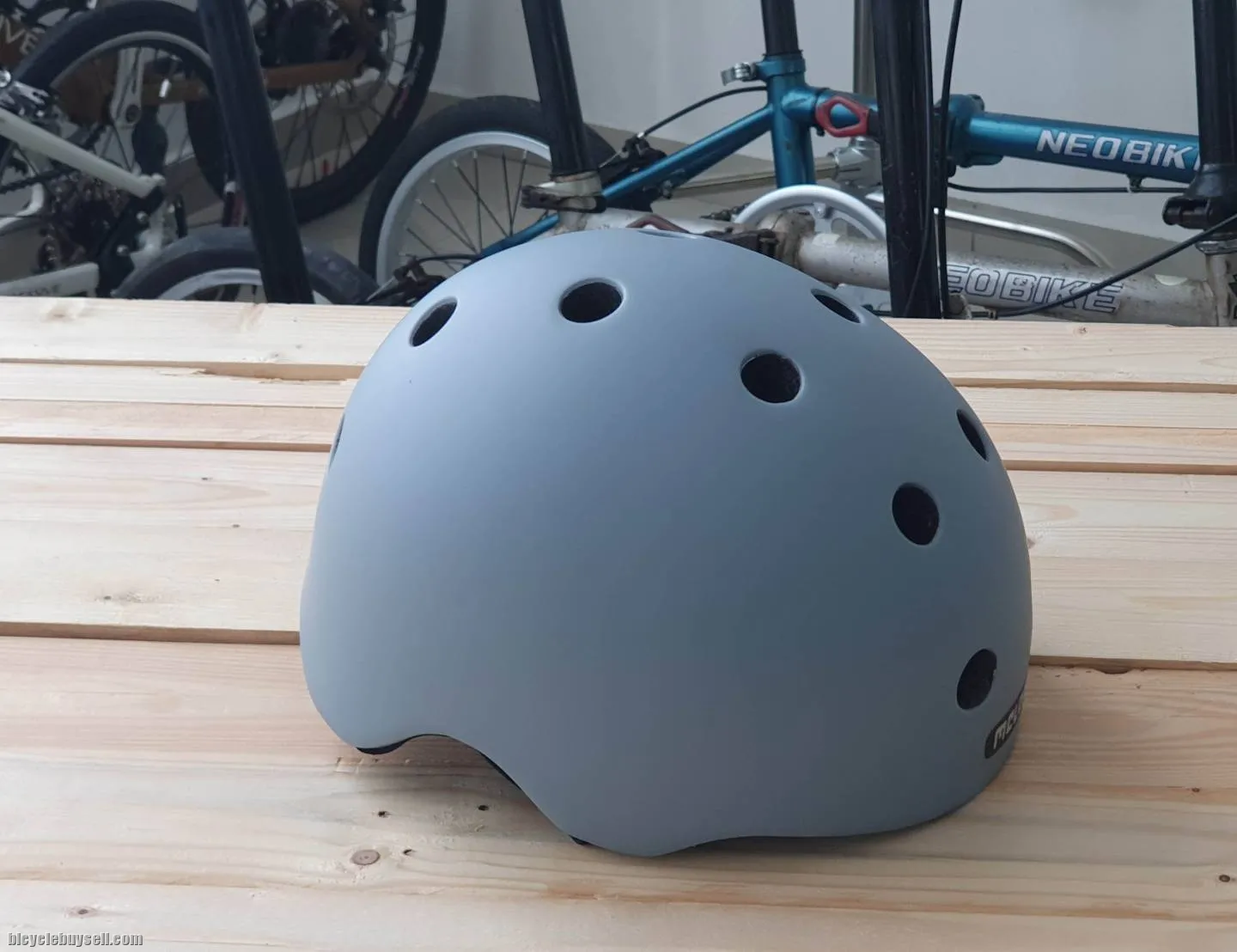 Melon Helmets-Core Gray ðŸ˜ðŸ˜ðŸ˜ðŸ˜ðŸ˜ðŸ˜
