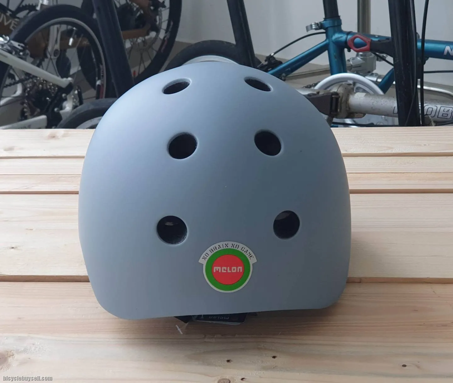 Melon Helmets-Core Gray ðŸ˜ðŸ˜ðŸ˜ðŸ˜ðŸ˜ðŸ˜