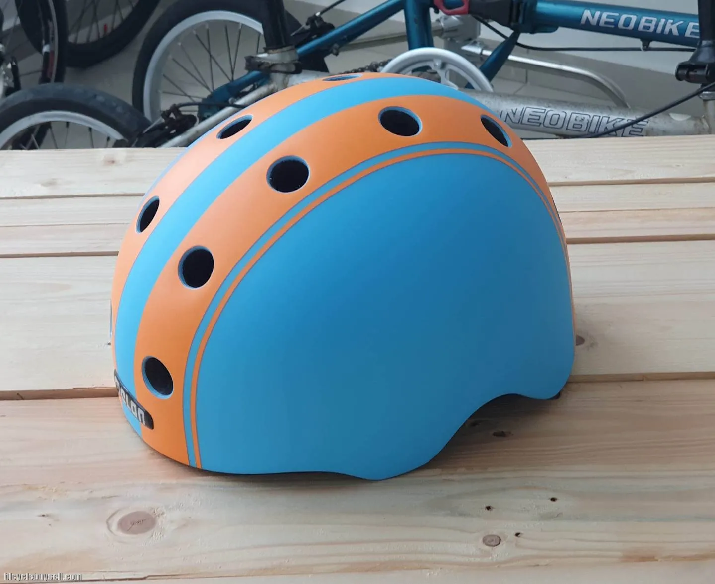 Melon Helmets-Double Orange Blue!LOCAL STOCK!!!ðŸ¤©ðŸ¤©ðŸ¤©ðŸ¤©ðŸ¤©