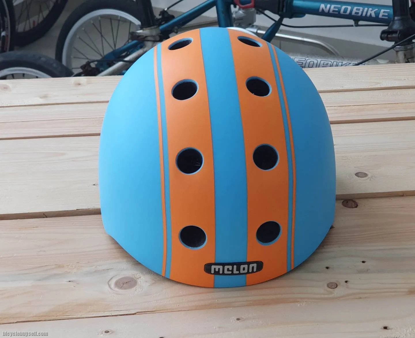 Melon Helmets-Double Orange Blue!LOCAL STOCK!!!ðŸ¤©ðŸ¤©ðŸ¤©ðŸ¤©ðŸ¤©