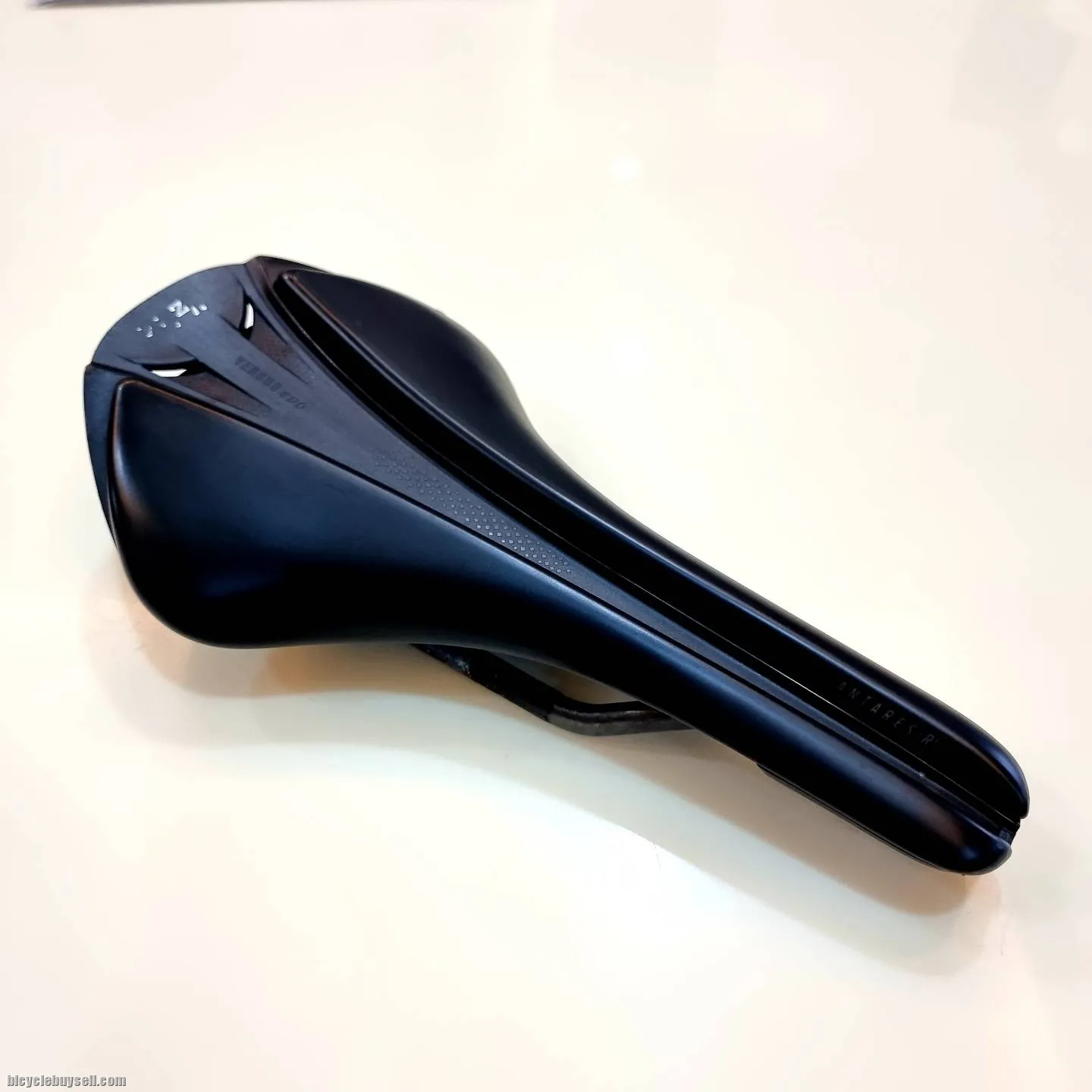 Fizik Antares R1 Versus Evo - Used