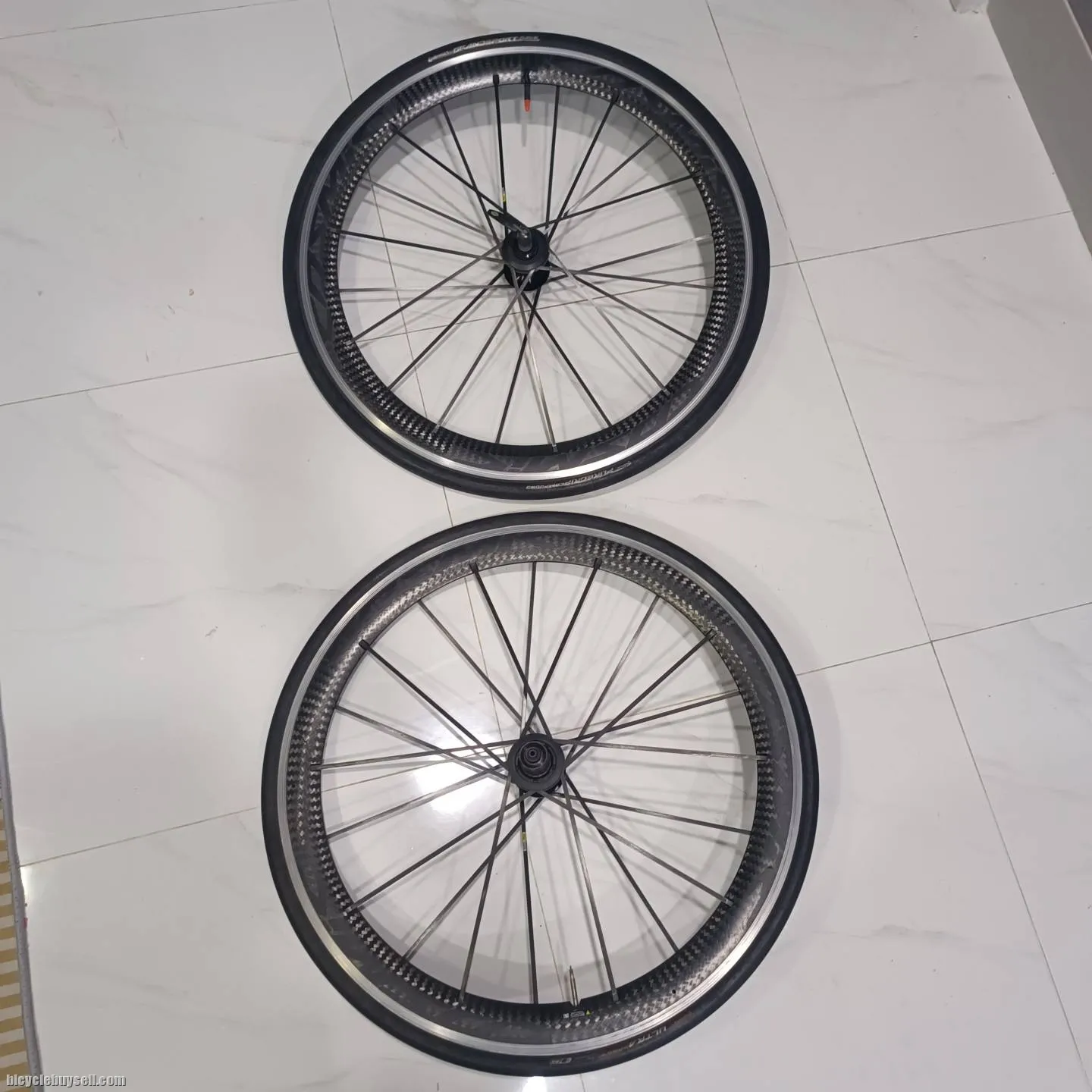mavic cosmic wheelset carbon spoke