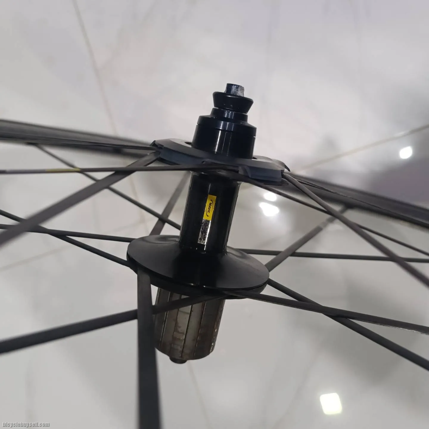 mavic cosmic wheelset carbon spoke