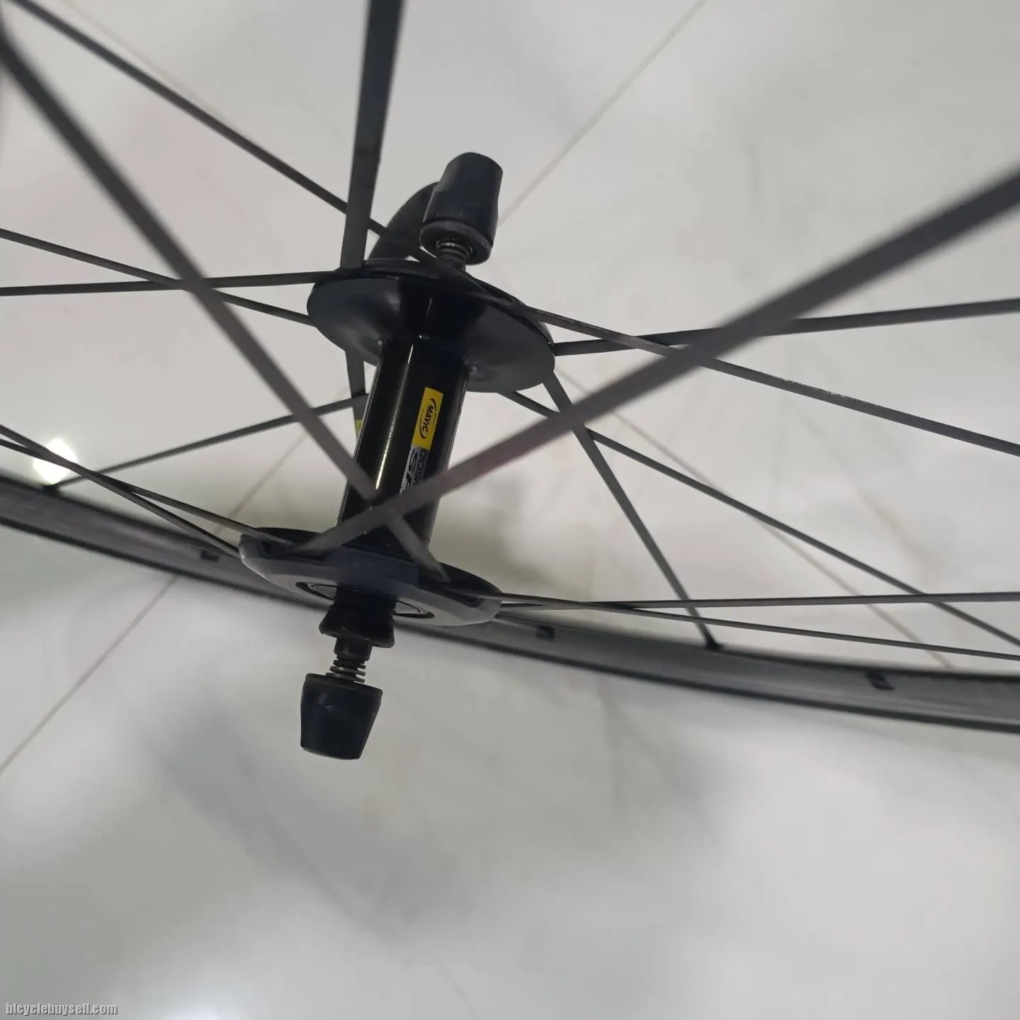 mavic cosmic wheelset carbon spoke