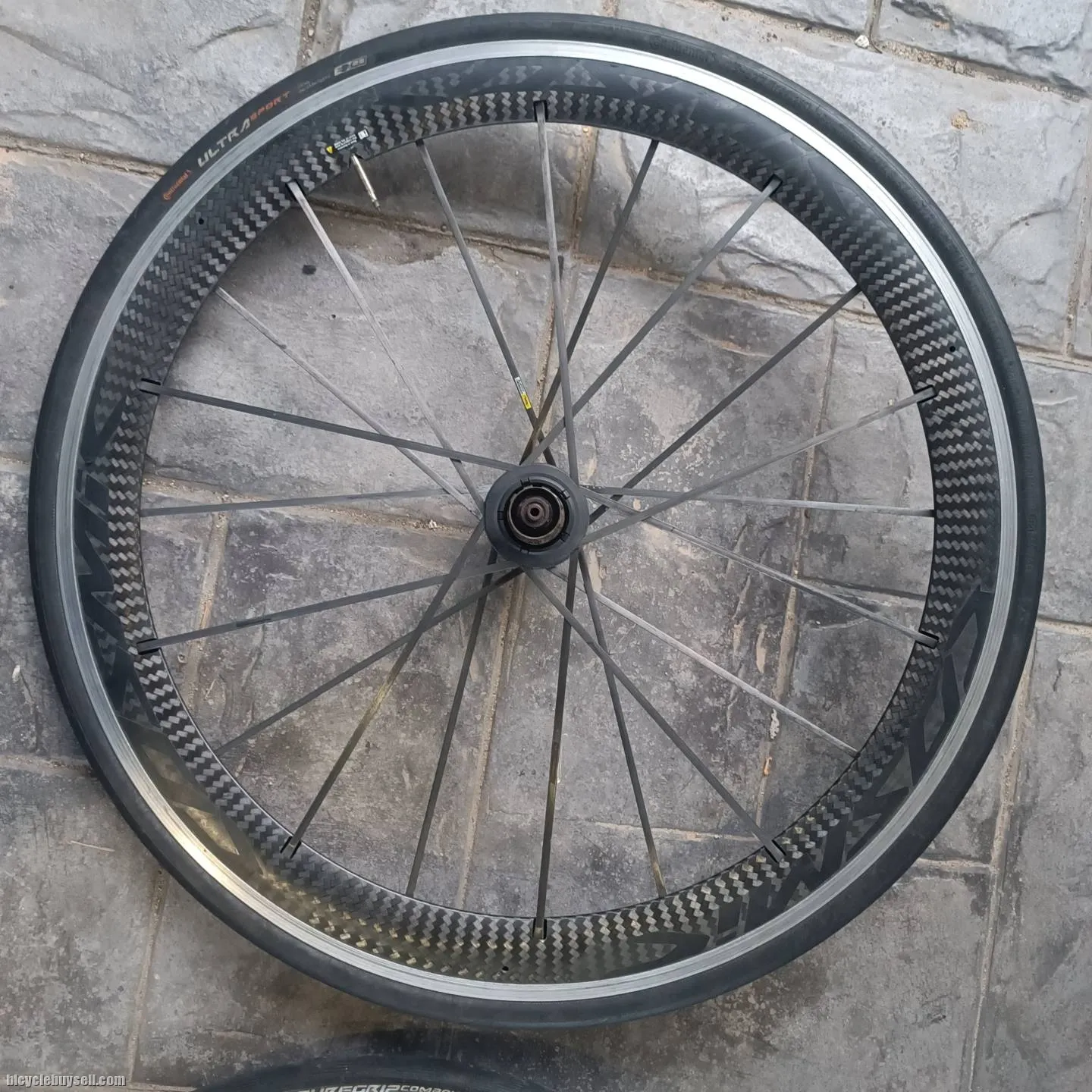 mavic cosmic wheelset carbon spoke