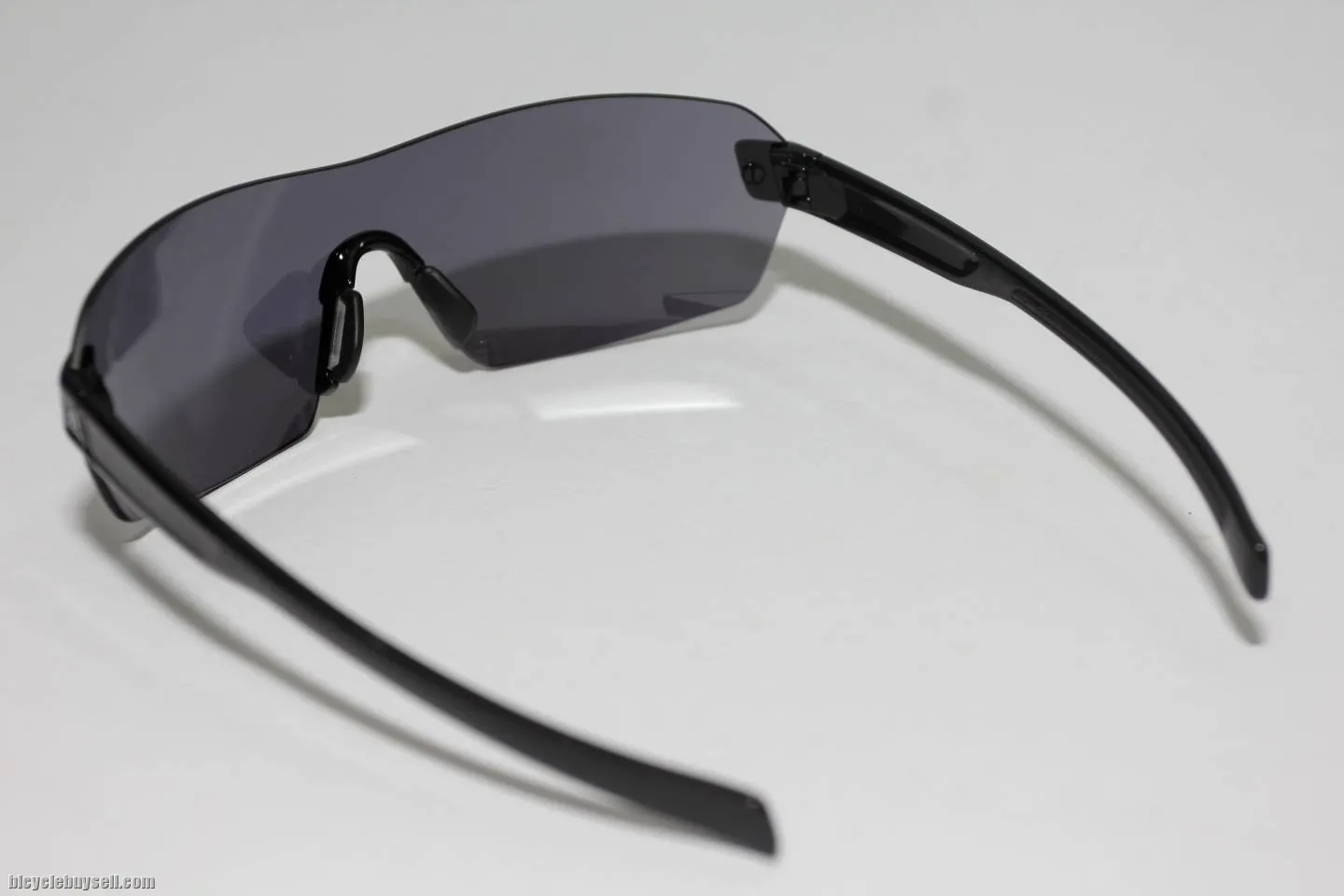 adidas Arriba sunglasses - Shiny Black