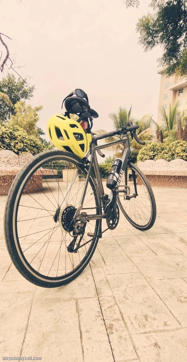 Triban RC 120 , Medium size, grey color, 7 month old cycle