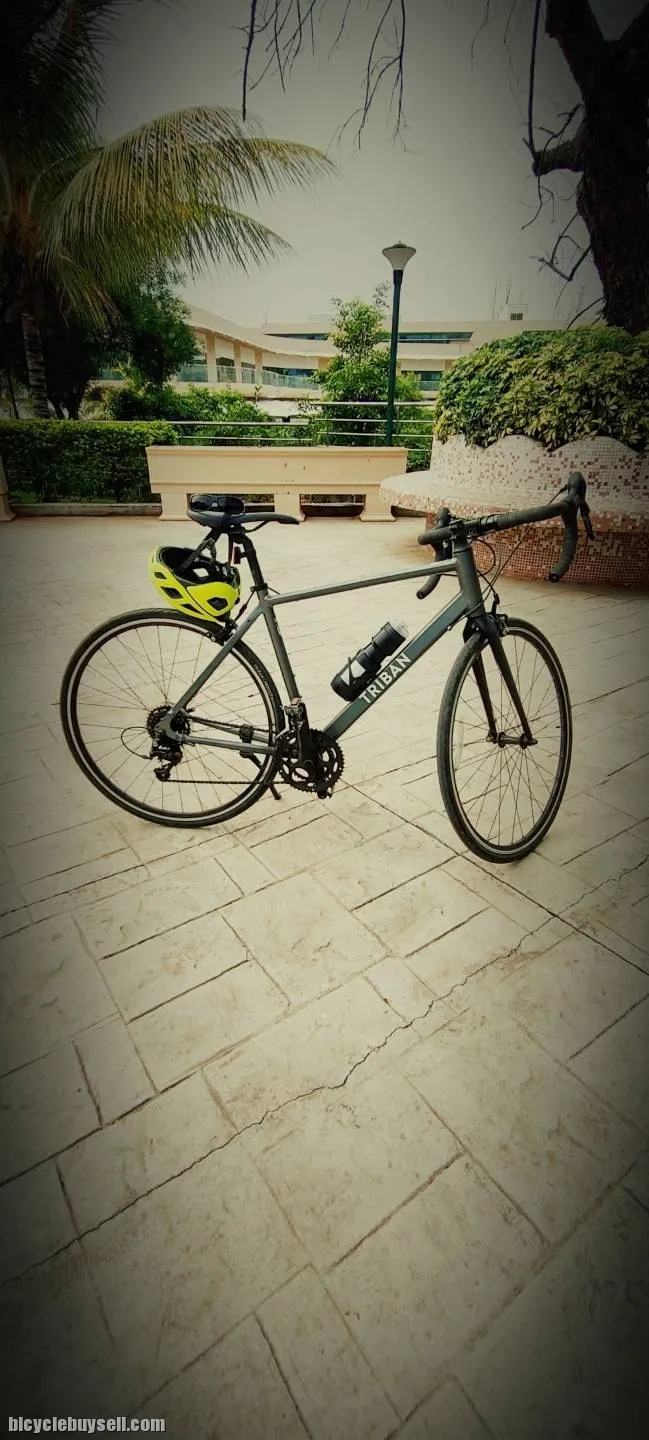 Triban RC 120 , Medium size, grey color, 7 month old cycle