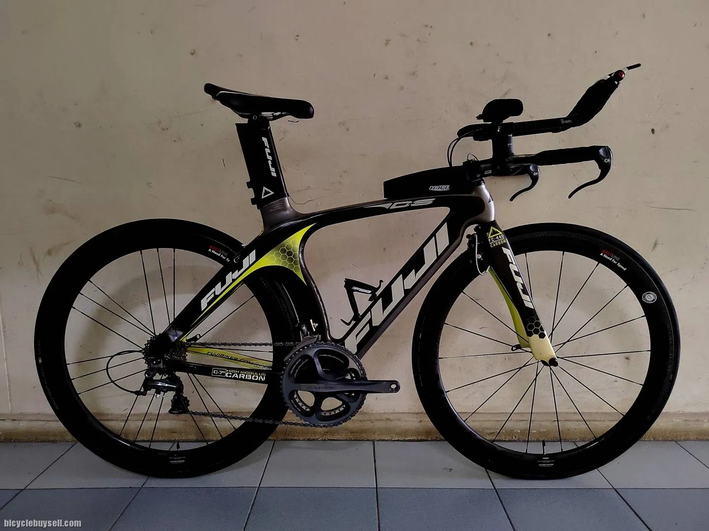 (Sold) Fuji D6