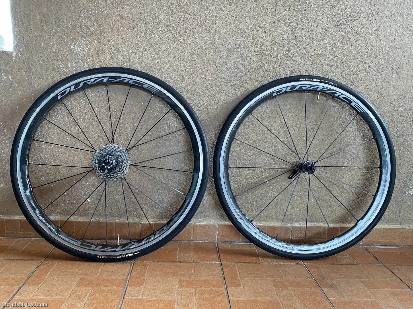 WTS : SHIMANO DURA ACE 9100 C40 CARBON CLINCHER WHEELSET