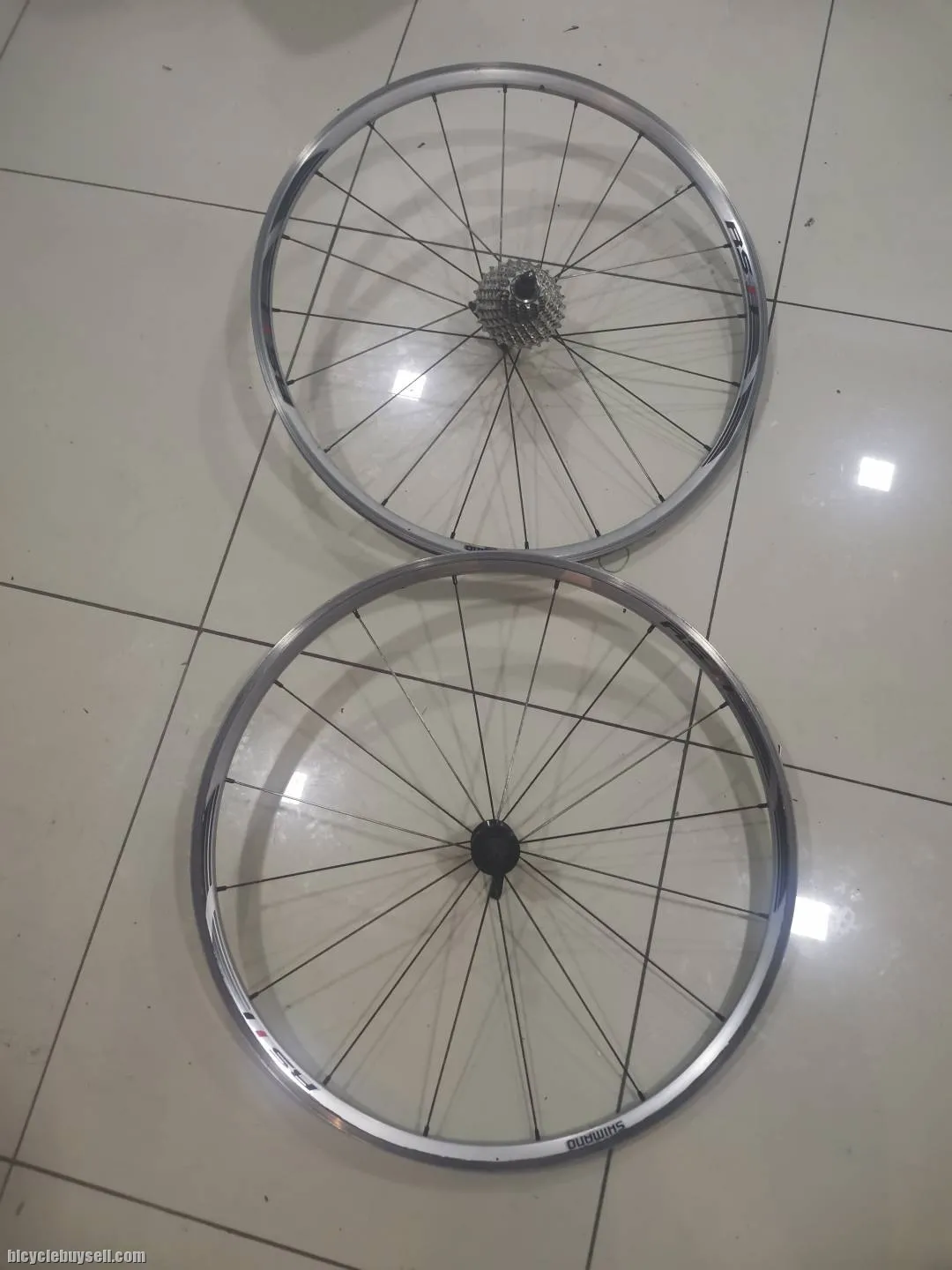 Shimano RS11 11 Speed Wheelset