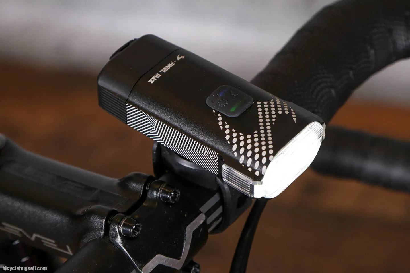 Moon Rigel 1500 lumens - READY STOCK