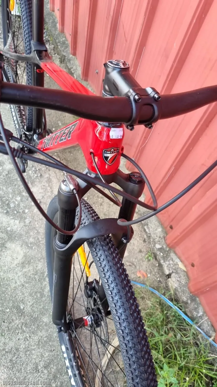 Twitter Predator Pro Carbon - (29er) Shimano Deore (12 speeds) Brand New !!!