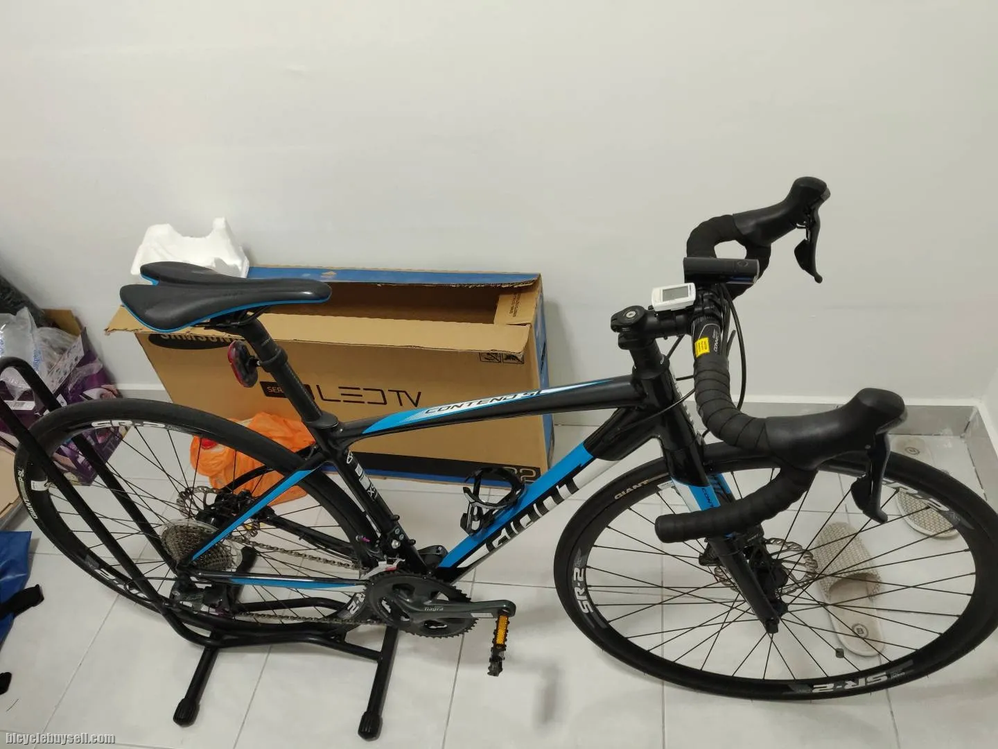 2017 Giant Contend SL2 Disc Like New