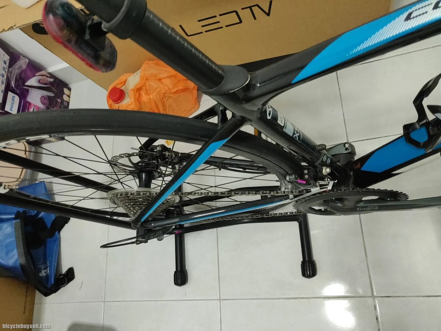 2017 Giant Contend SL2 Disc Like New