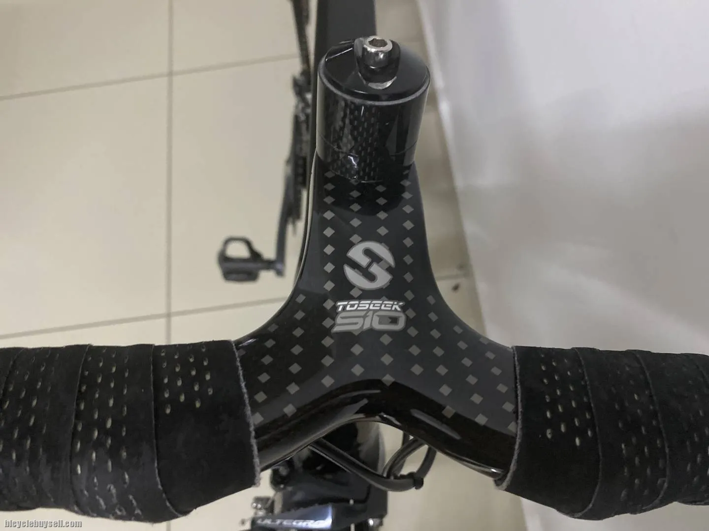 Full carbon roadbike KANAOLA