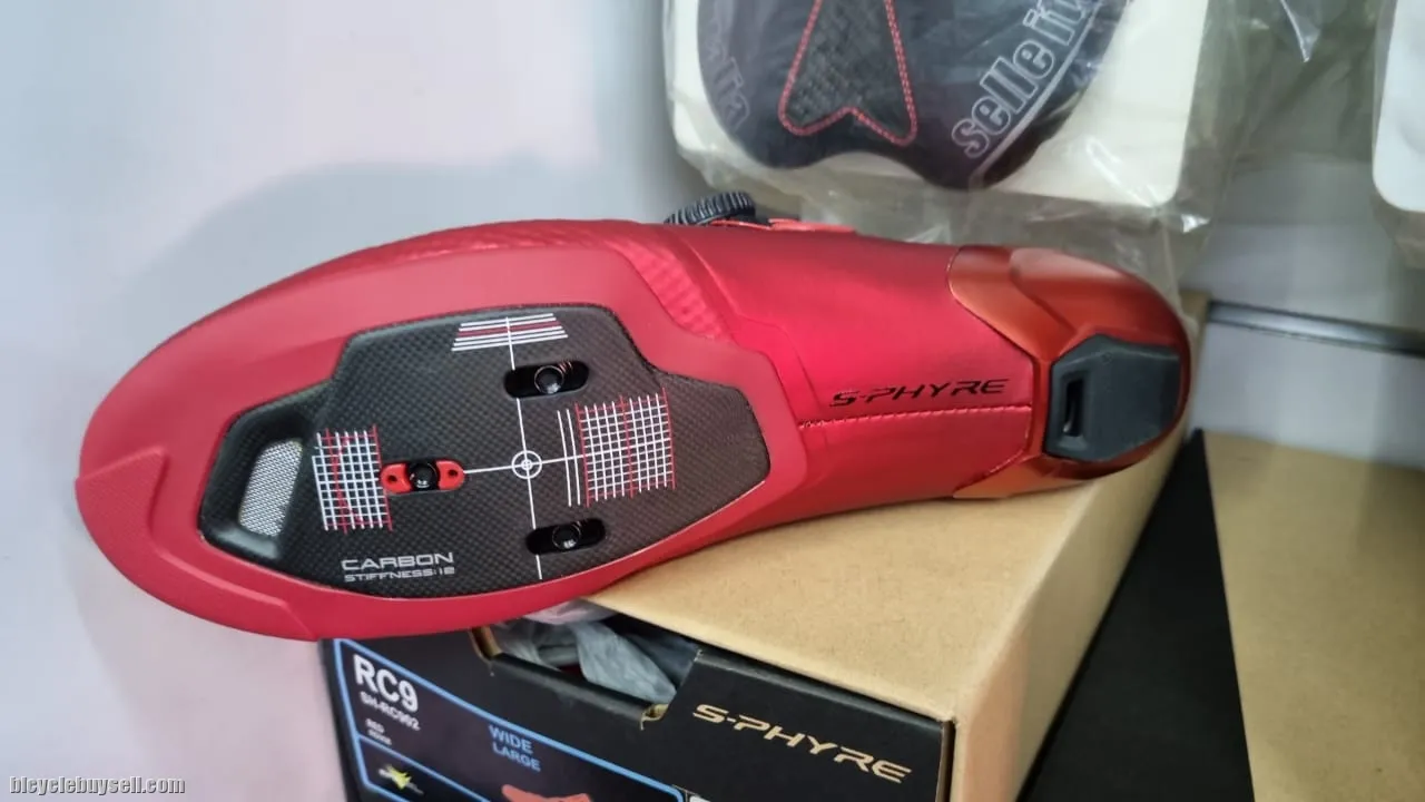 Shimano S-Phyre SH-RC902 Wide (42E Red) Brand New !!
