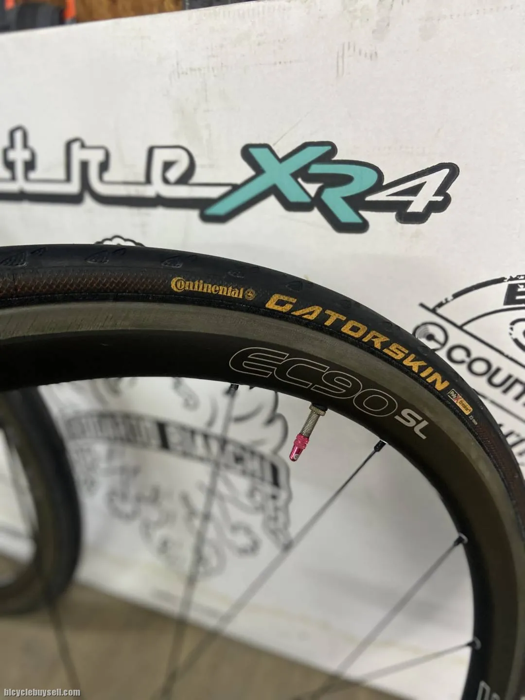 (SOLD) Easton EC90SL 30mm Carbon Clincher TLR Wheelset