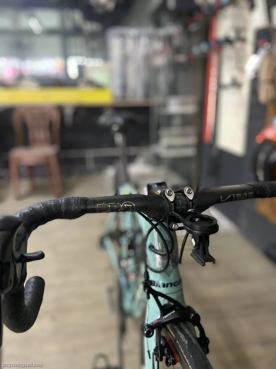 (SOLD) Bianchi Oltre XR2 Lotto Jumbo Visma Team edition