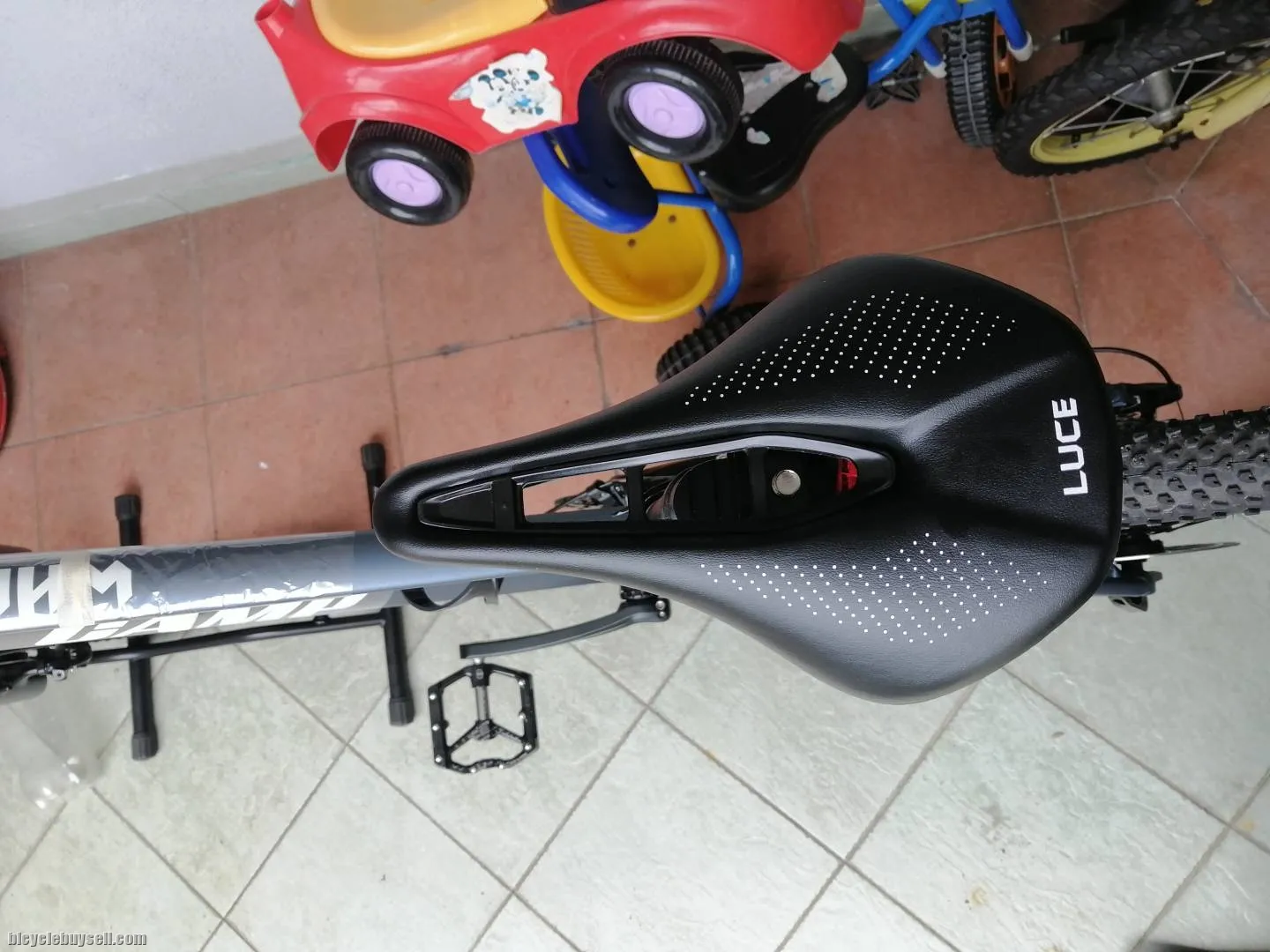 CAMP WHIZZ 9.0 MTB 29" SHIMANO DEORE