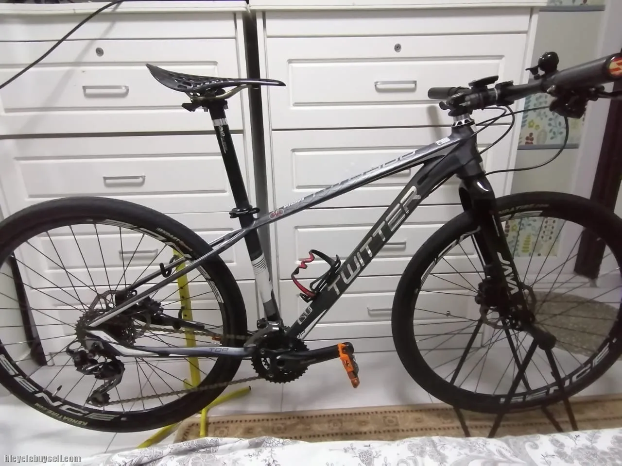 MTB TWITTER TW8500