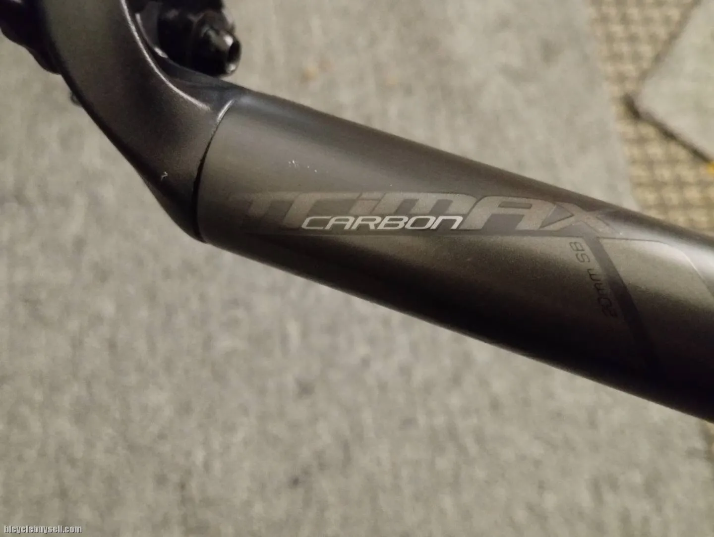 Seatpost carbon vision