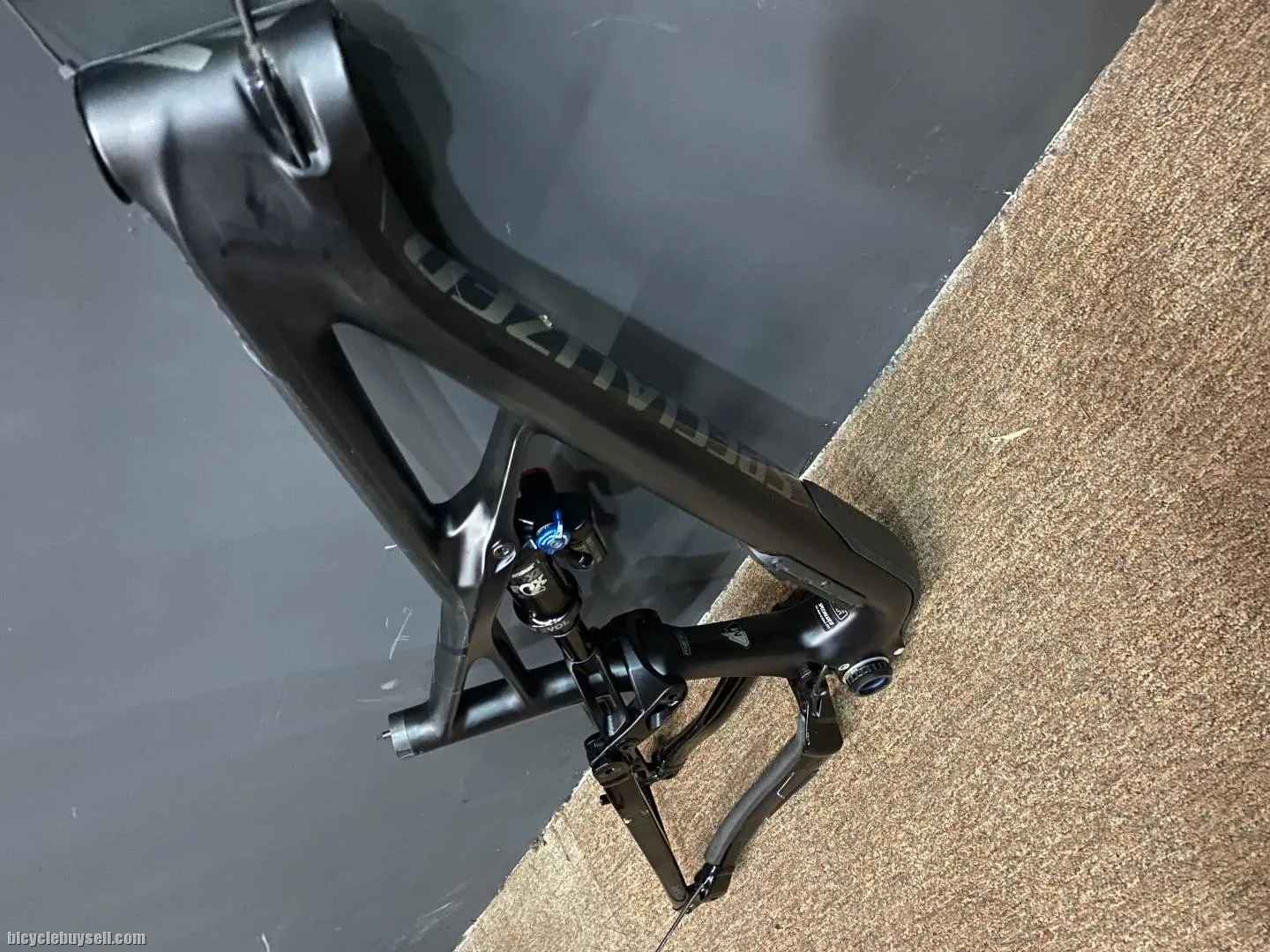 Specialized enduro elite 29er frame