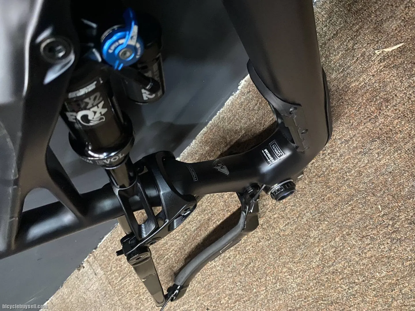Specialized enduro elite 29er frame