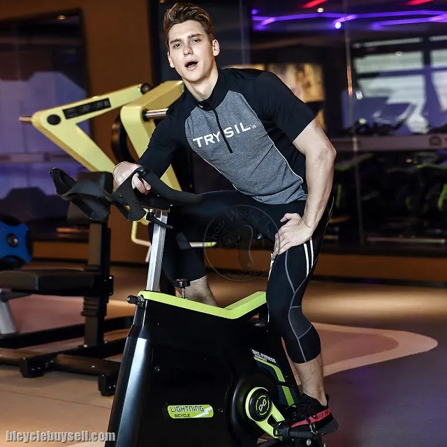 TRYSIL Men 3/4 Compression Cycling Pants with Padding FREE Socks -RM99.90/pc