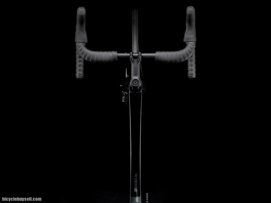2021 TREK MADONE SL 6 DISC !