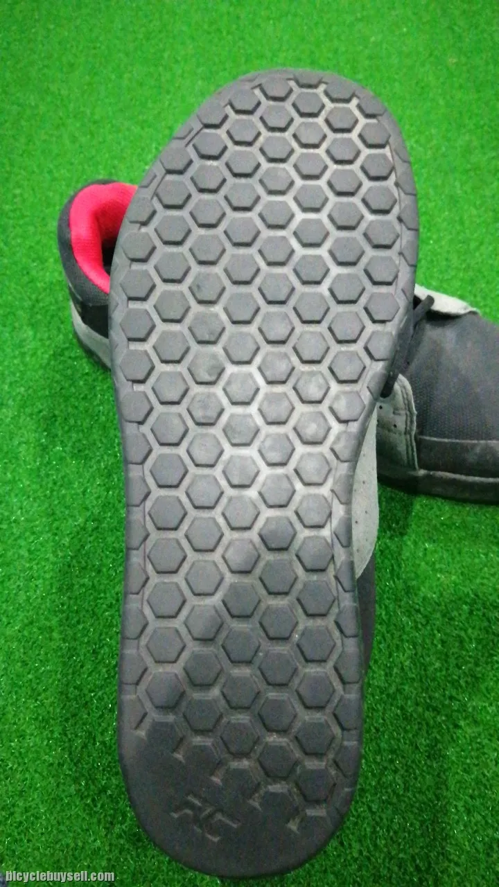 SOLD Ride Concept LiveWire flat shoes