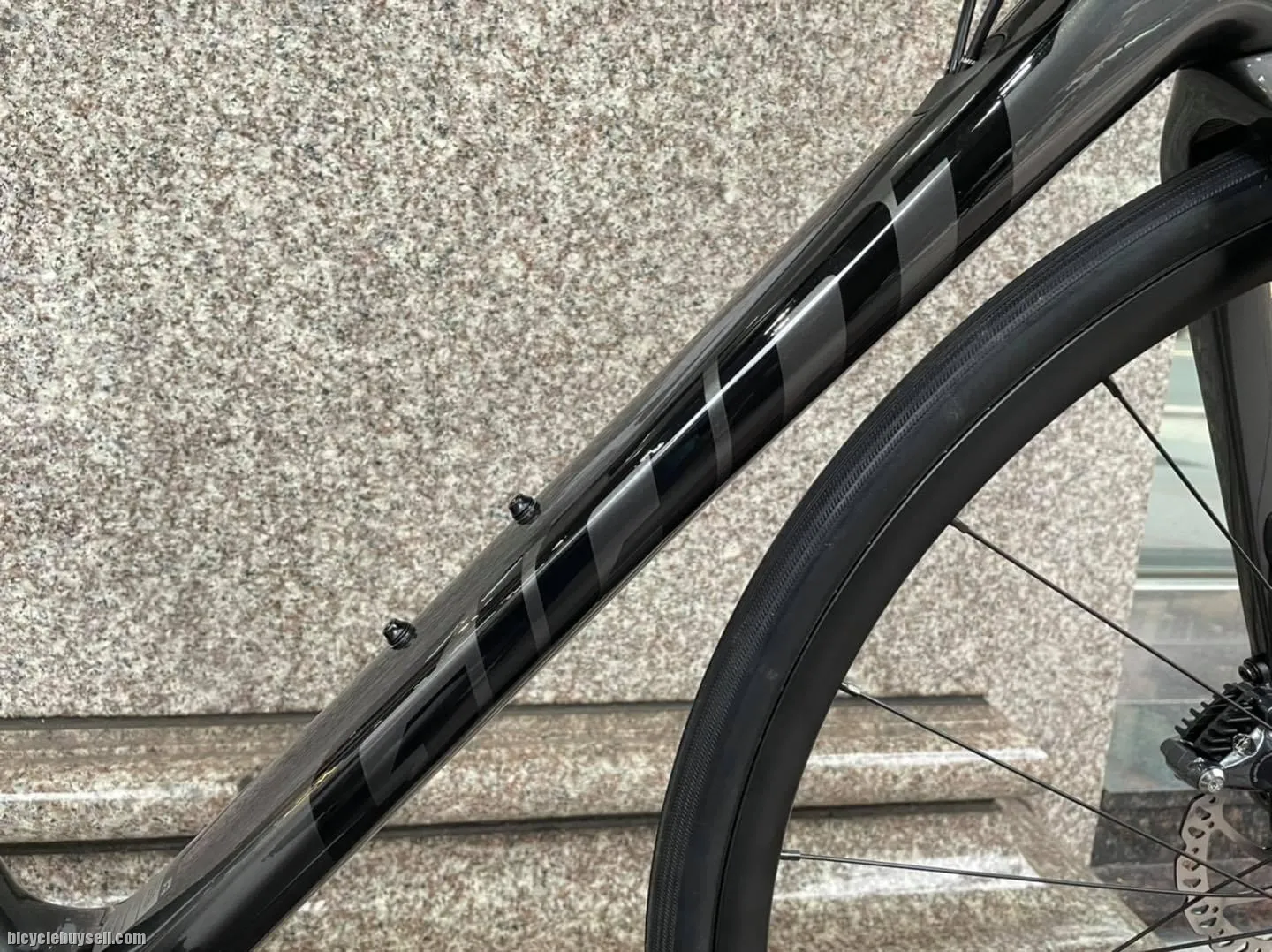 GIANT TCR ADVANCED 1 - KOM 2022