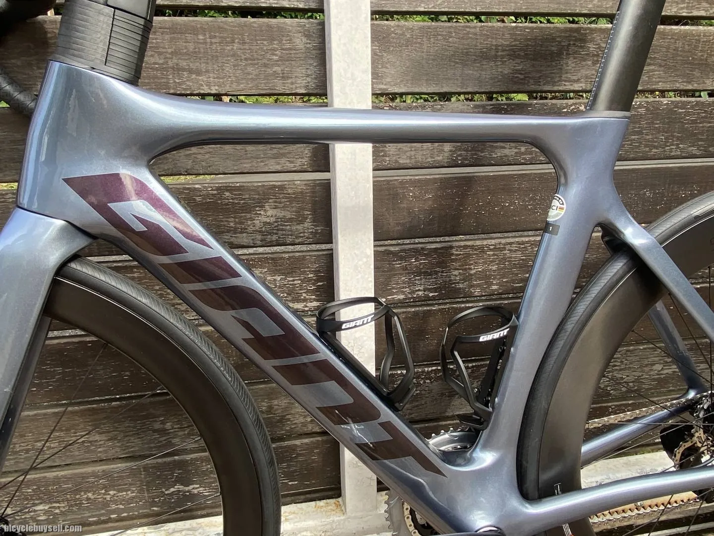2022 GIANT ADVANCED 1