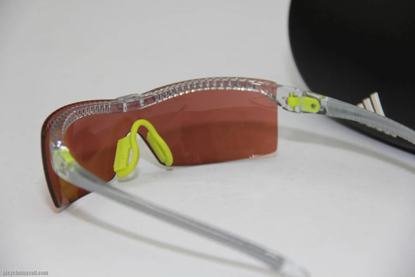 adidas adiStar L sunglasses